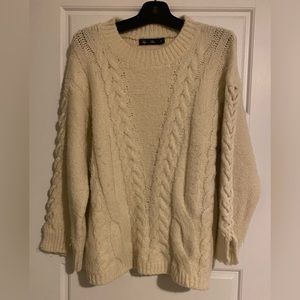 Lyla + Luxe small cable knit sweater